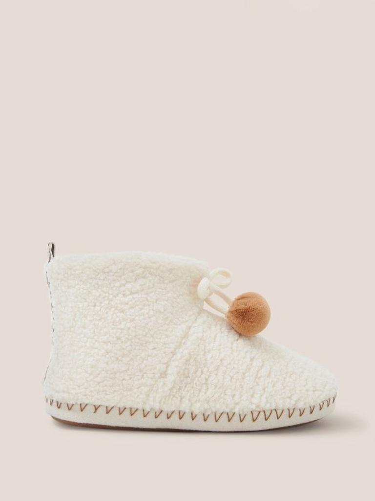 White on sale boot slippers